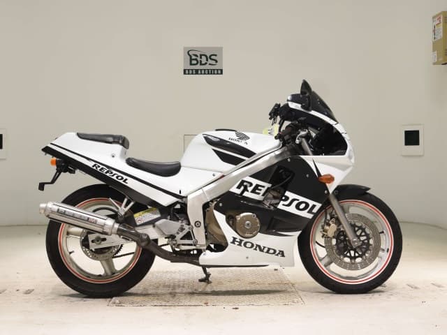 Honda CBR250R-2