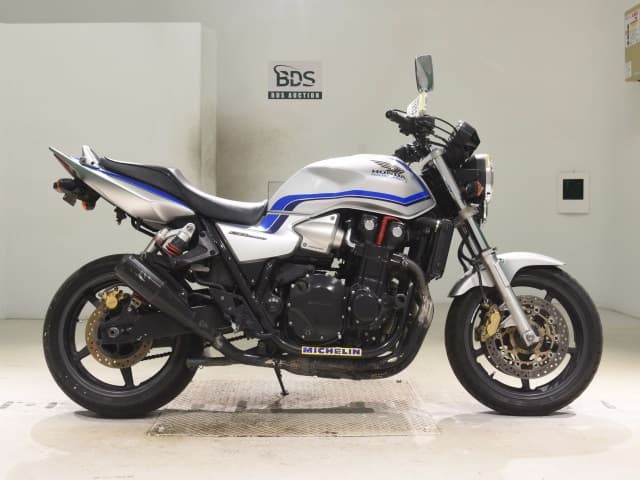 Honda CB1300SF-2