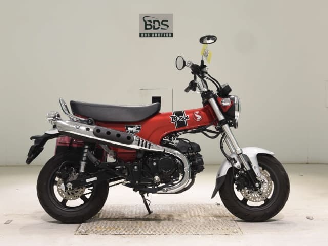 Honda DAX125