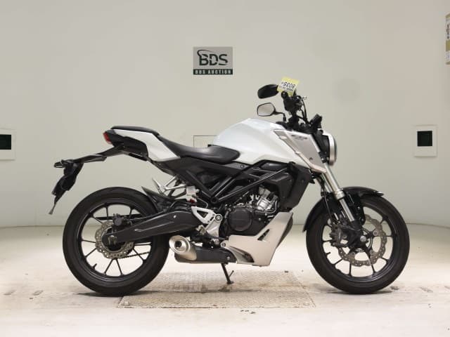 Honda CB125R