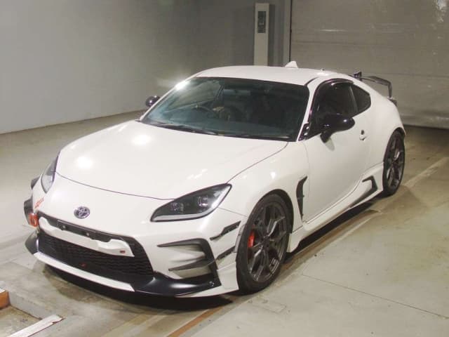 TOYOTA GR86