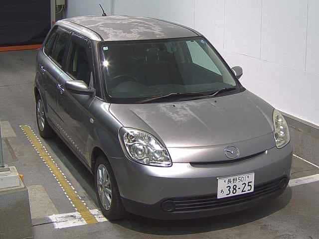 MAZDA VERISA