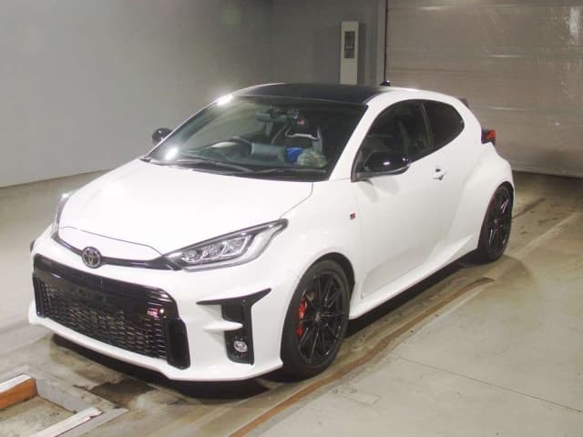TOYOTA GRYARIS
