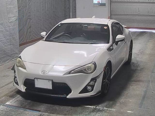 TOYOTA 86