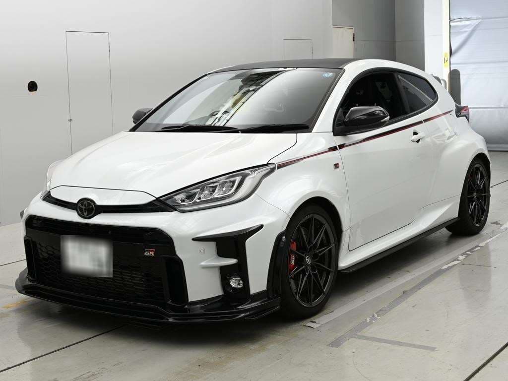 TOYOTA GRYARIS