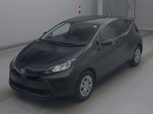 TOYOTA MAZDA3SEDAN