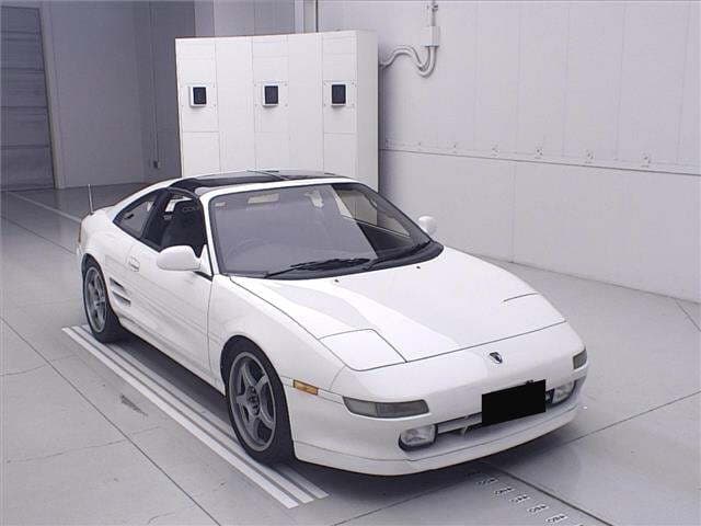 TOYOTA MR2