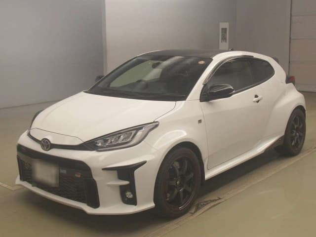 TOYOTA GRYARIS