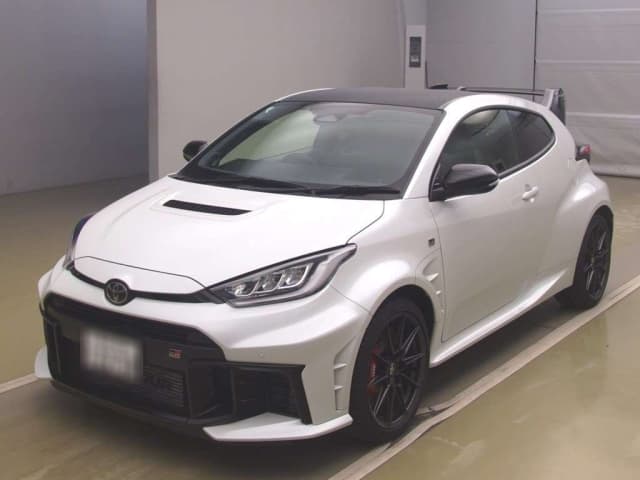 TOYOTA GRYARIS