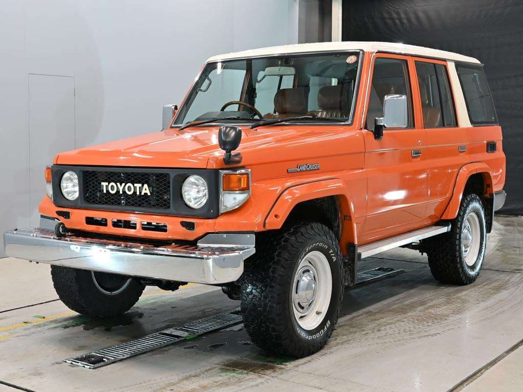 TOYOTA LANDCRUISER70