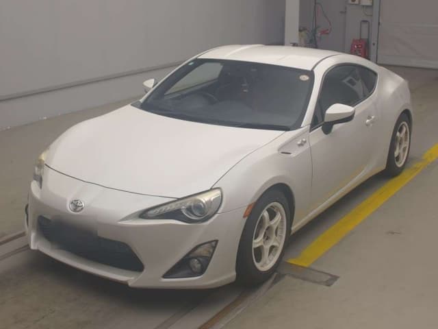 TOYOTA 86