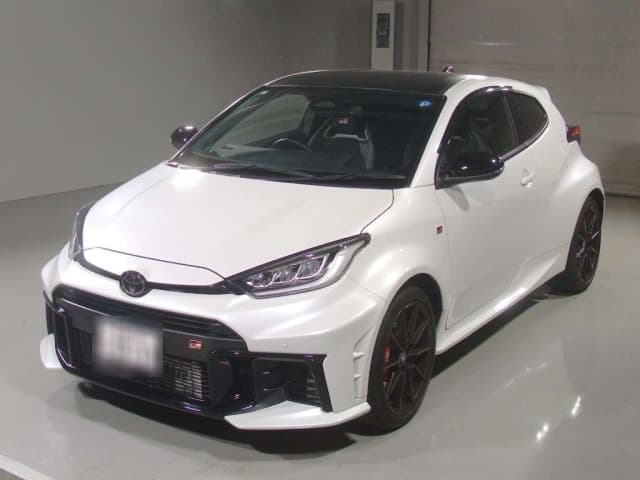 TOYOTA GRYARIS