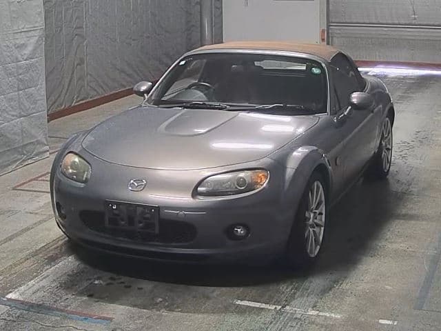 MAZDA ROADSTER