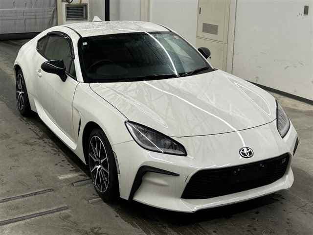 TOYOTA GR86
