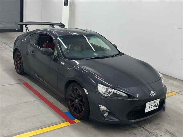 TOYOTA 86