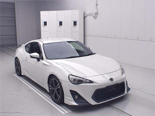 TOYOTA 86