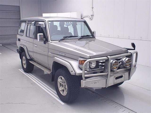 TOYOTA LANDCRUISER70