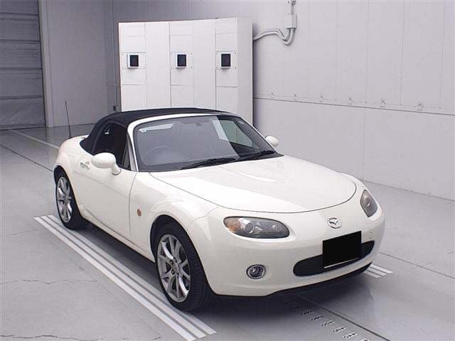 MAZDA ROADSTER