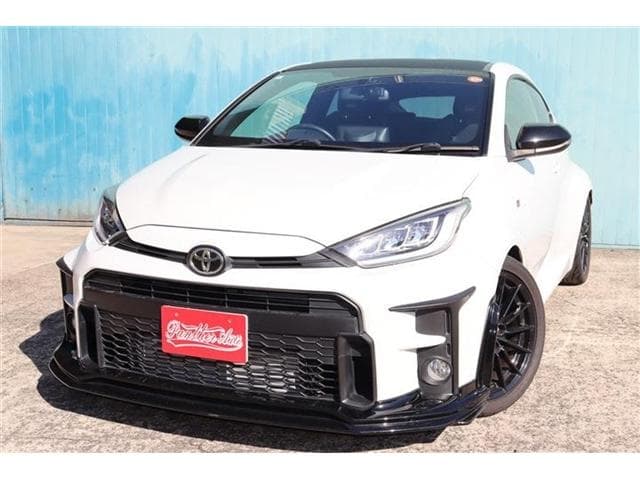 TOYOTA GRYARIS