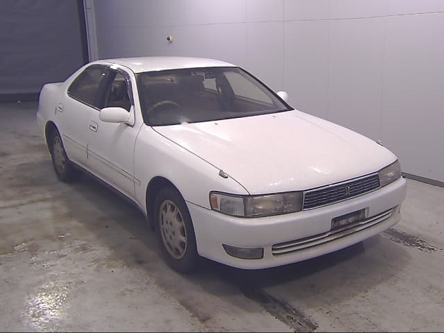 TOYOTA CRESTA