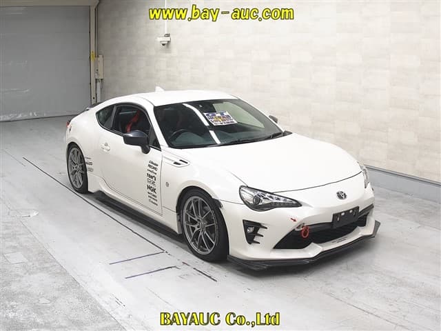 TOYOTA 86