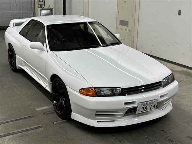 NISSAN SKYLINECOUPE4WD