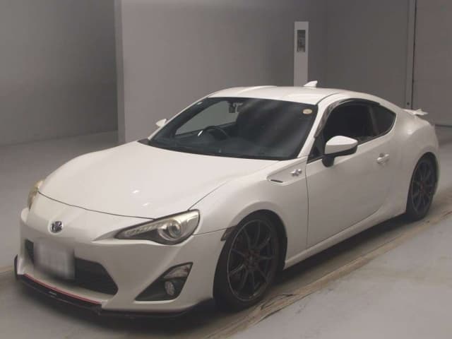 TOYOTA 86