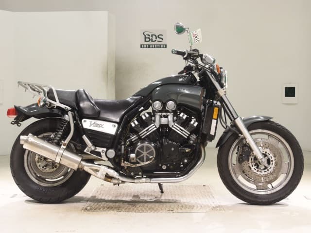 Yamaha V-MAX