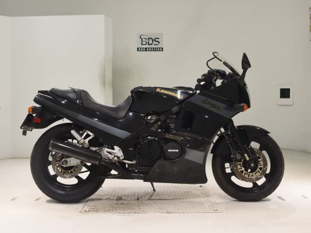 Kawasaki GPZ400R