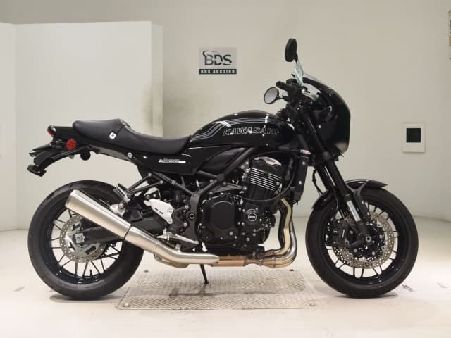 Kawasaki Z900RS CAFE