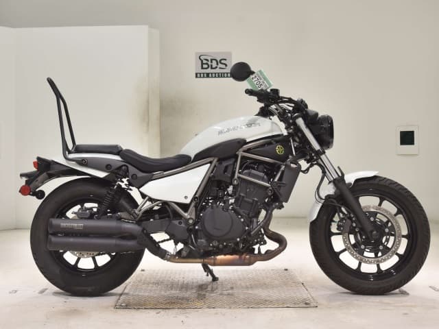 Kawasaki ELIMINATOR400-3