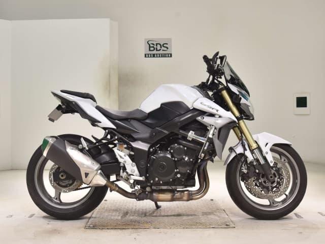 Suzuki GSR750A