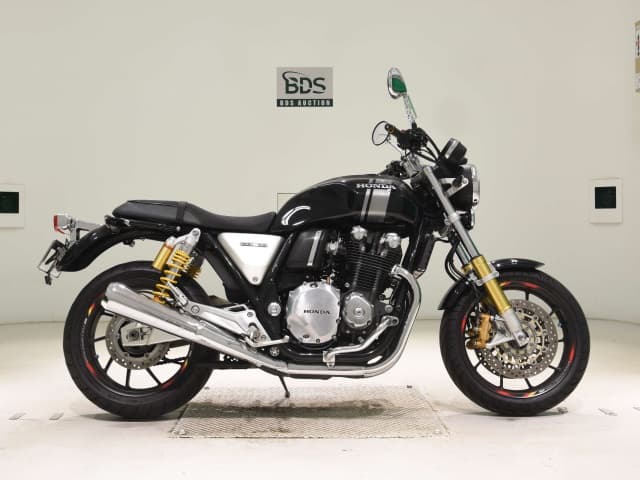 Honda CB1100RS
