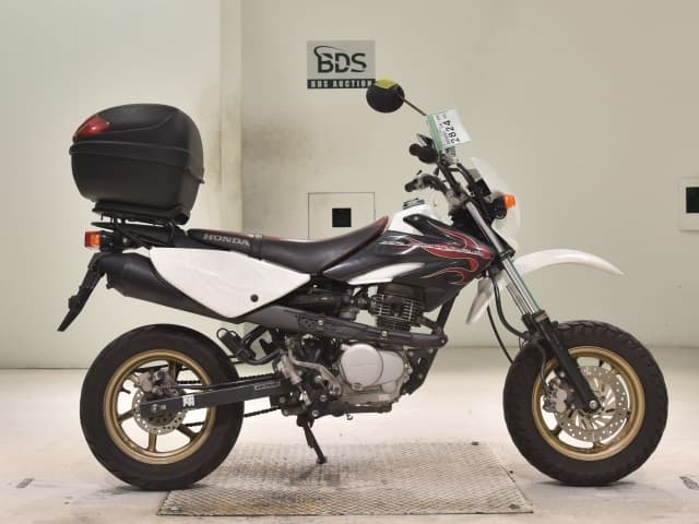 Honda XR100 MOTARD