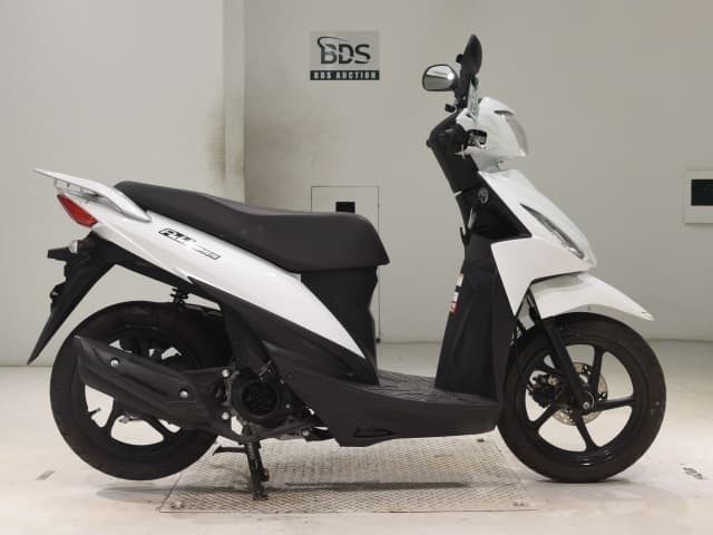 Suzuki ADDRESS110-2