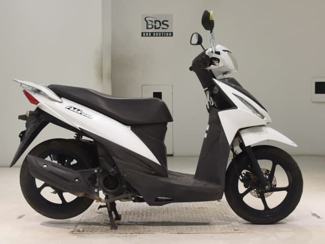 Suzuki ADDRESS110-2