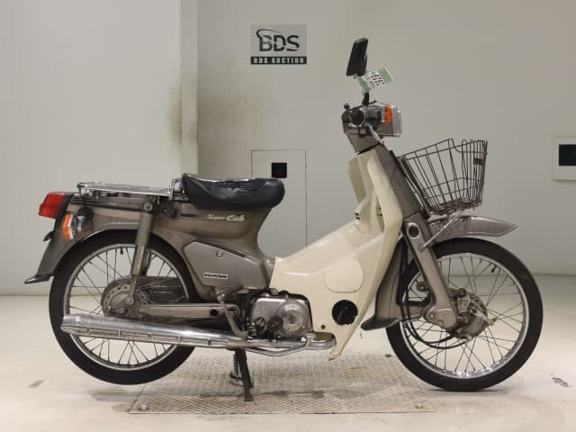 Honda C50-E