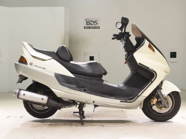 Yamaha MAJESTY250A