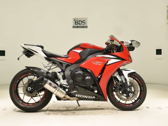 Honda CBR1000RR-2