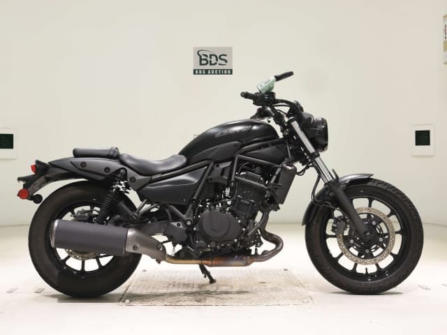 Kawasaki ELIMINATOR400-3