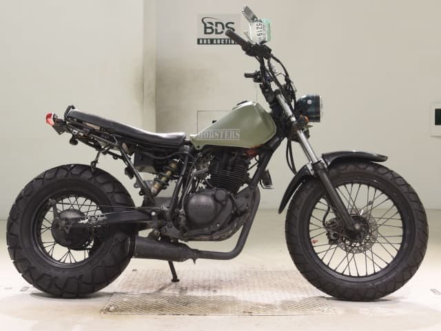 Yamaha TW225