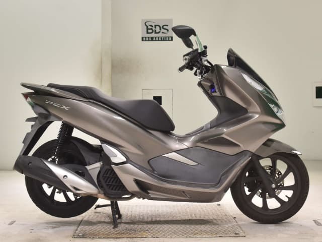 Honda PCX125-3