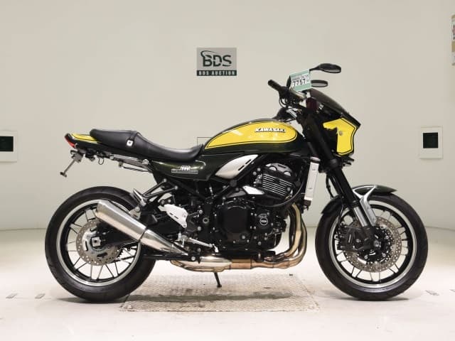 Kawasaki Z900RS