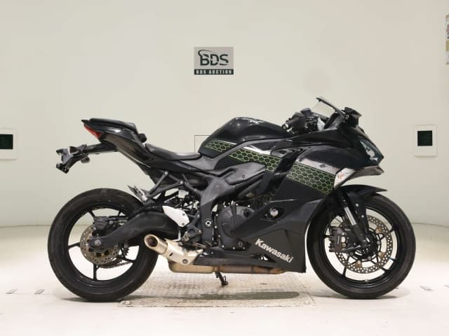 Kawasaki ZX-25R