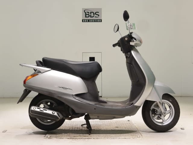 Honda LEAD50-2