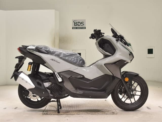 Honda ADV160