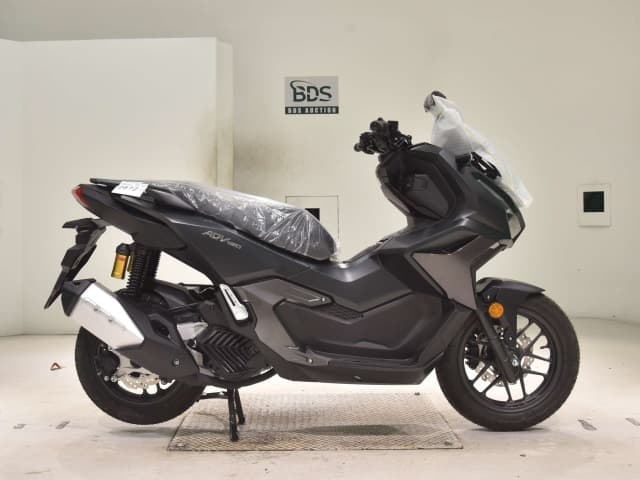 Honda ADV160