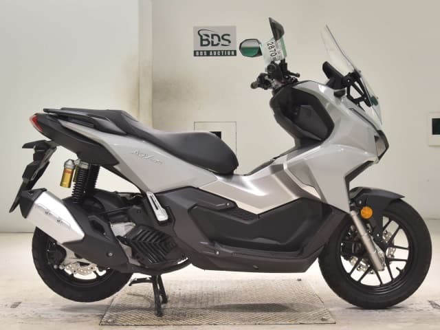Honda ADV160