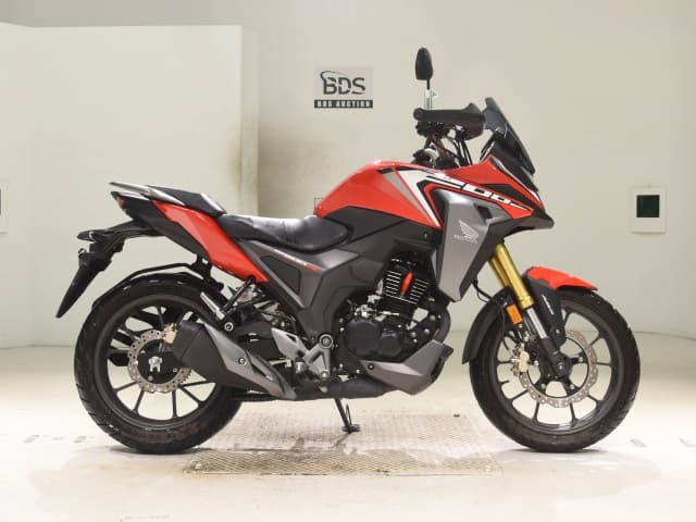 Honda CB200XA