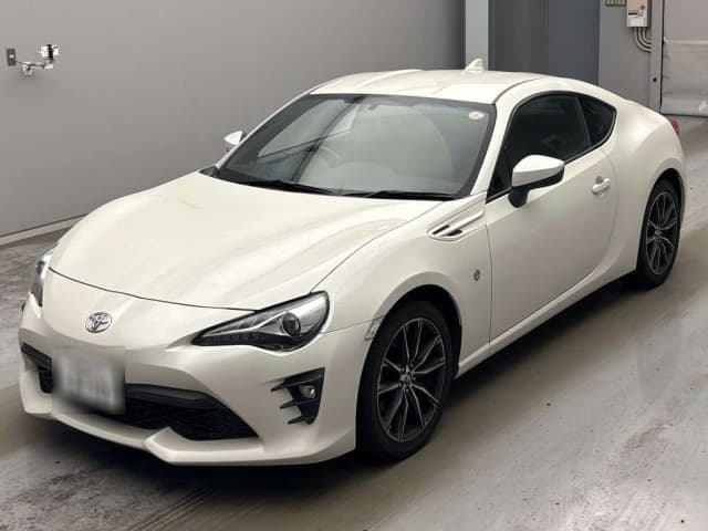 TOYOTA 86